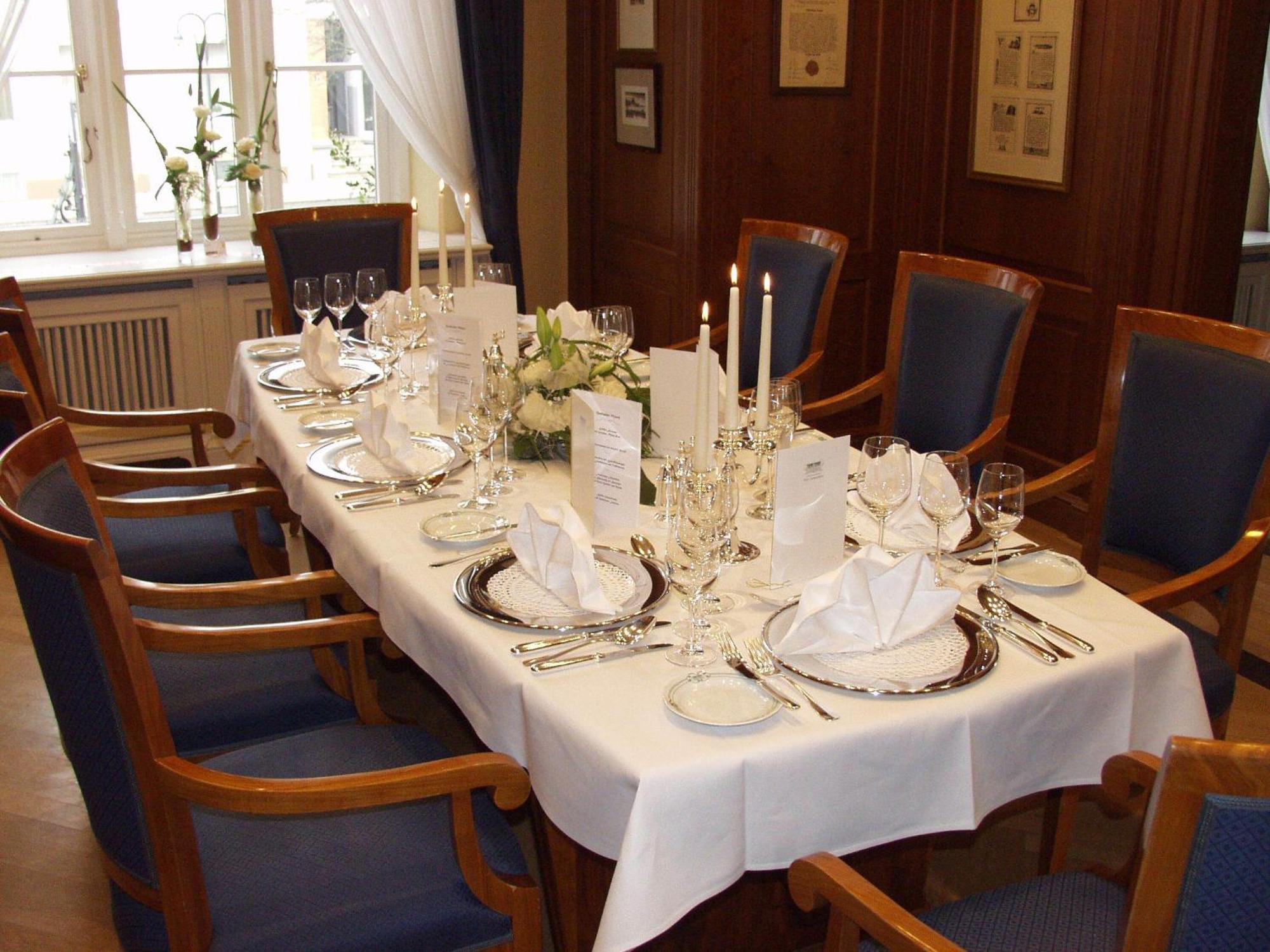 Hotel Altes Gymnasium Husum  Luaran gambar