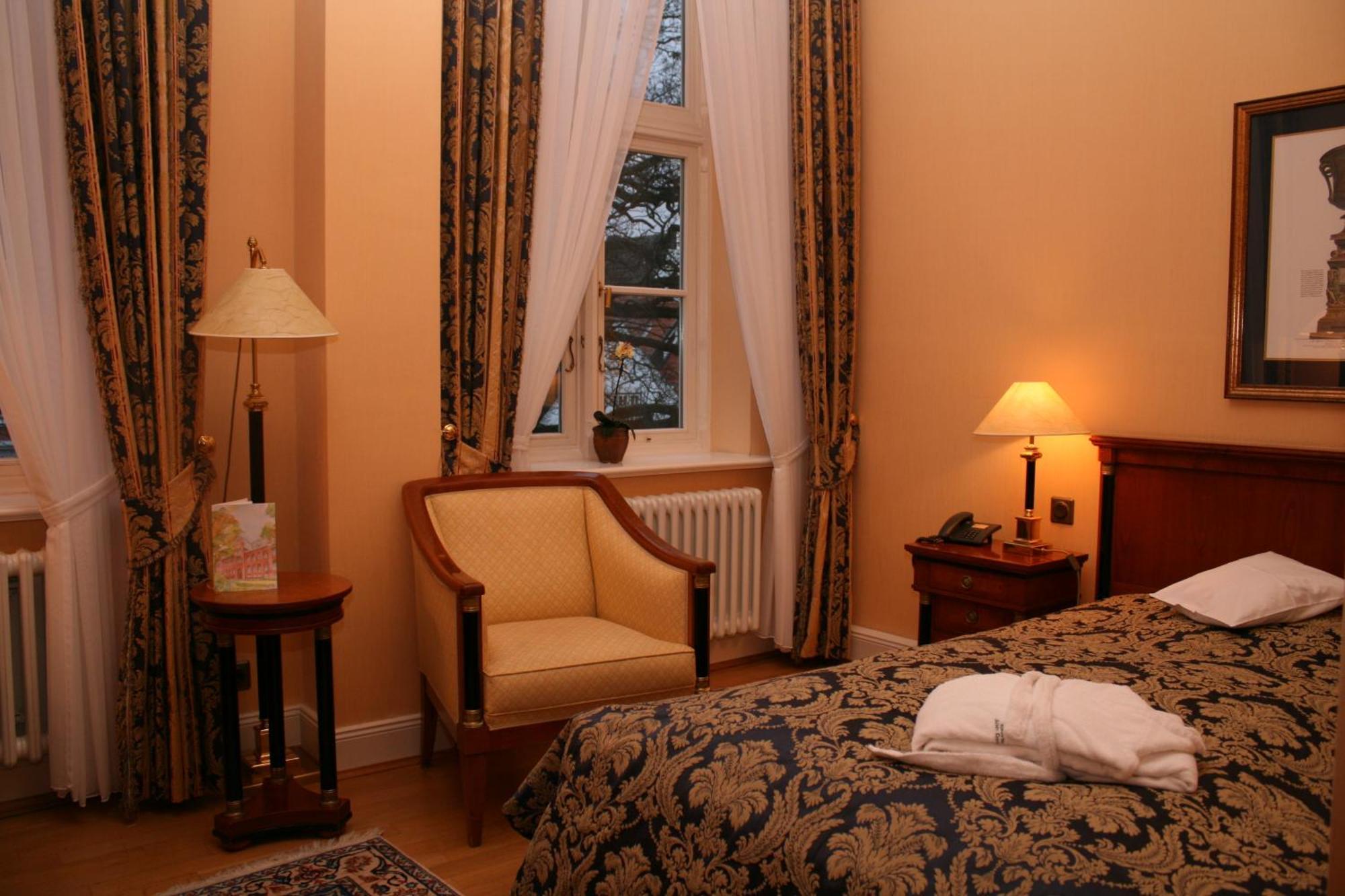 Hotel Altes Gymnasium Husum  Luaran gambar